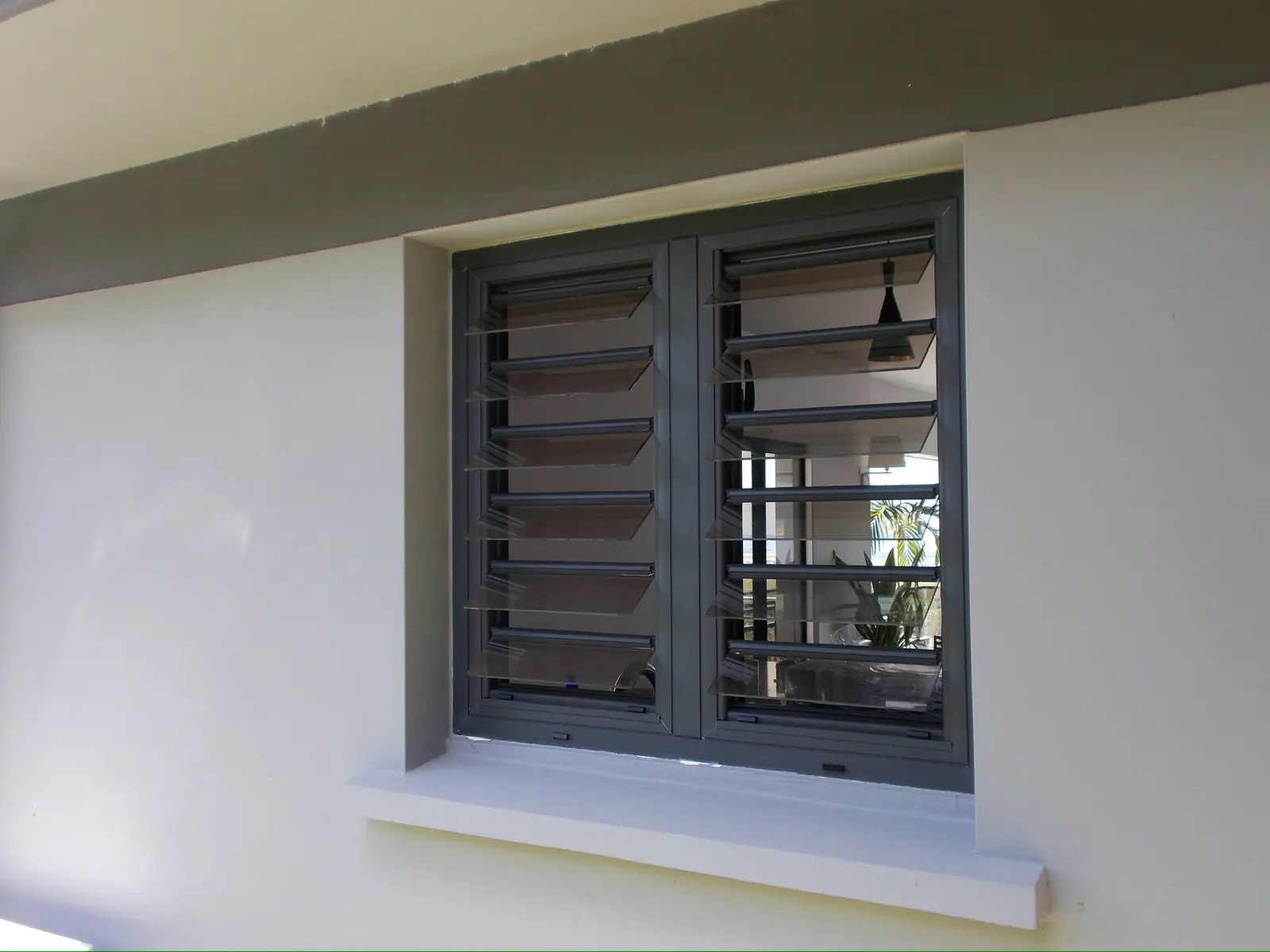 Menuiserie aluminium sur mesure en Martinique – Nord System 06 Réalisation menuiserie aluminium sur mesure en Martinique par Nord System